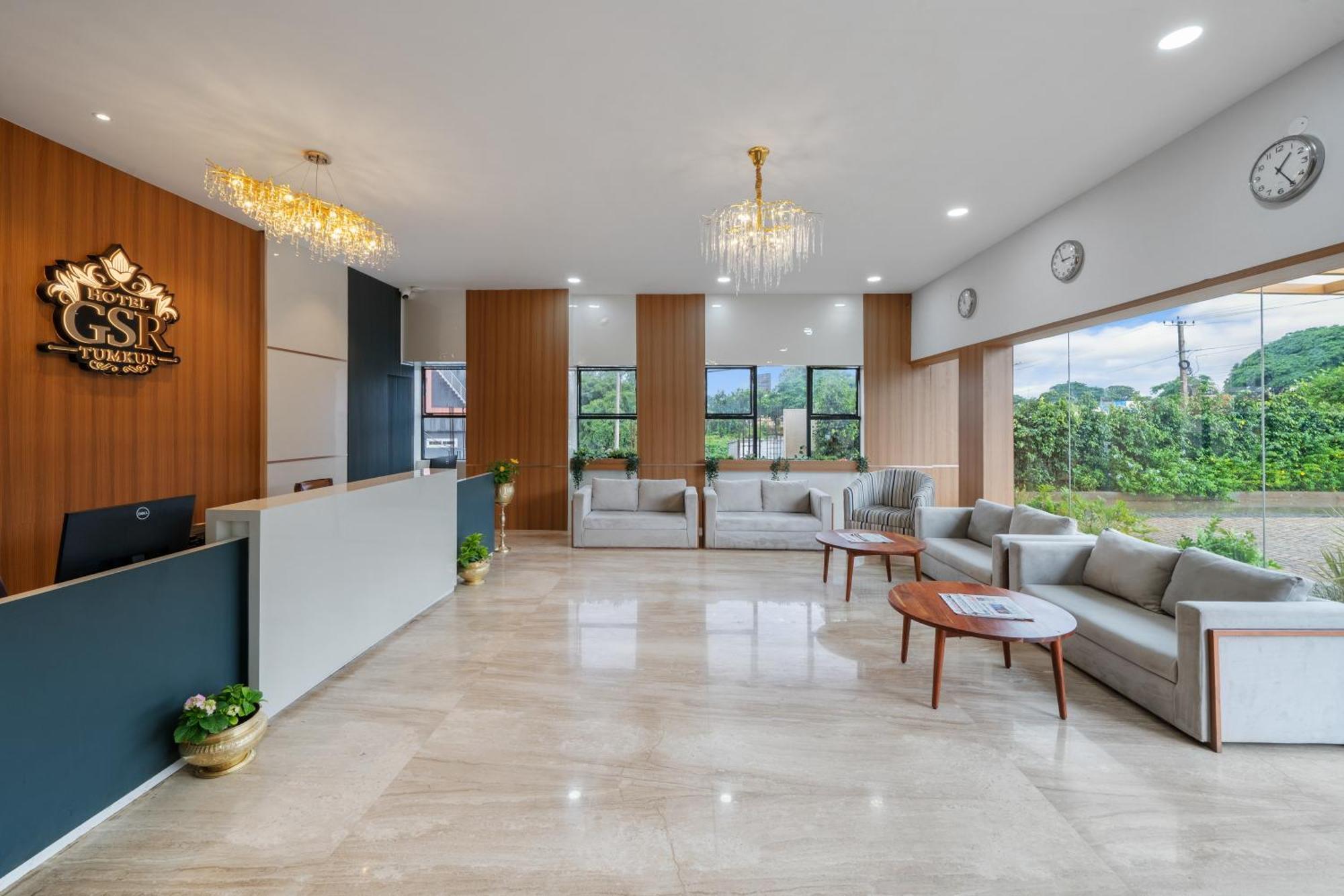 Hotel Gsr Tumkur Luaran gambar