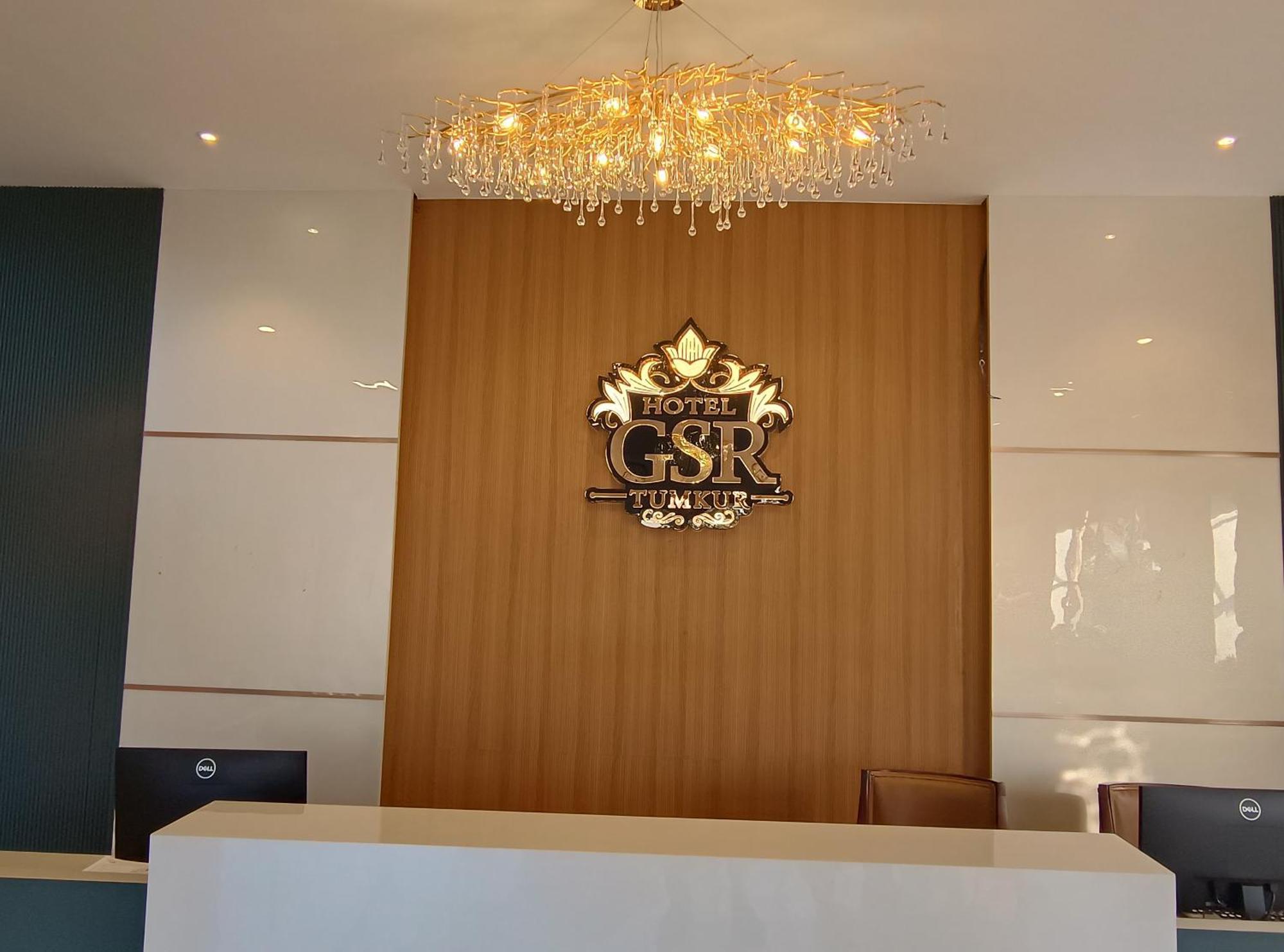 Hotel Gsr Tumkur Luaran gambar
